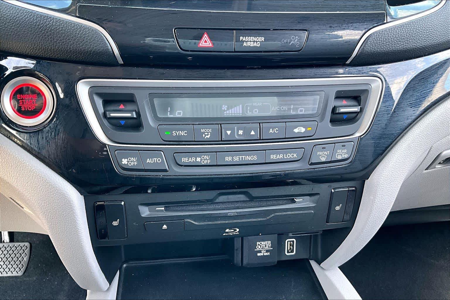 Used 2019 Honda Pilot Touring image 33