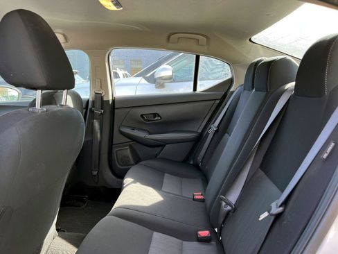 Used 2025 Nissan Sentra SV w/ All-Weather Package FWD image 10