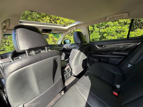 Used 2018 Lexus GS 350 AWD w/ Premium Package image 37