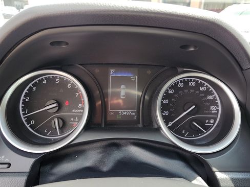 Certified 2022 Toyota Camry LE FWD image 11