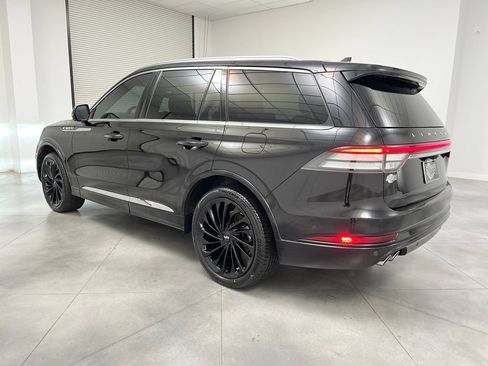 Used 2021 Lincoln Aviator Reserve w/ Equipment Group 208A AWD/4WD image 6