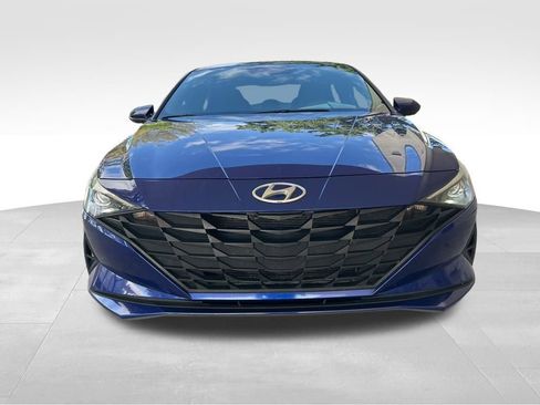 Used 2022 Hyundai Elantra SEL FWD image 12