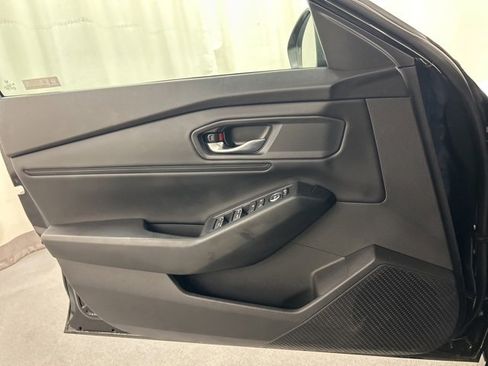 Used 2024 Honda Accord EX image 22