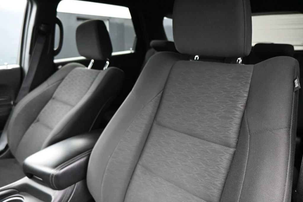 Used 2022 Dodge Durango SXT w/ Blacktop Package AWD/4WD image 12