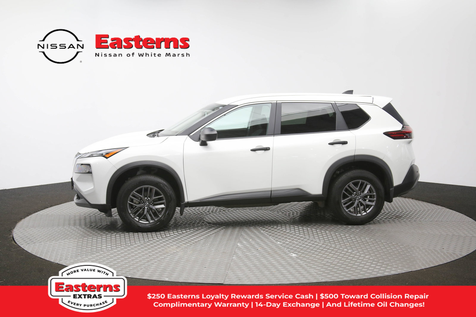 Used 2023 Nissan Rogue S AWD/4WD image 59
