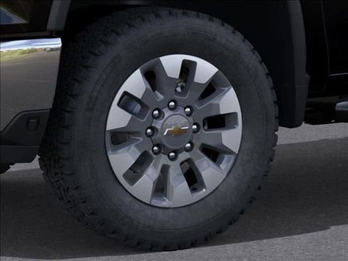 New 2026 Chevrolet Silverado 3500 LT w/ All Star Edition AWD/4WD image 9