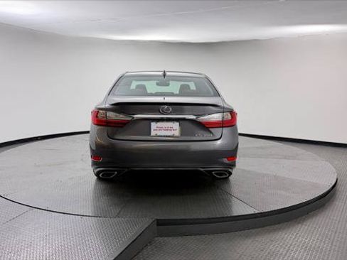 Used 2018 Lexus ES 350 w/ Luxury Package w/Wood Trim FWD image 7