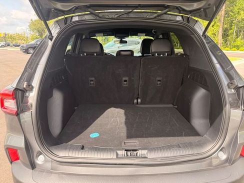 Used 2025 Ford Escape ST-Line AWD/4WD image 11