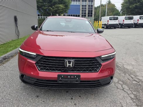 Used 2024 Honda Accord Sport image 8