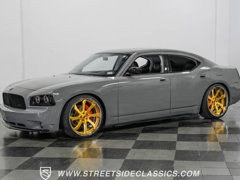 Used 2006 Dodge Charger R/T w/ Road/Track Performance Group image 5