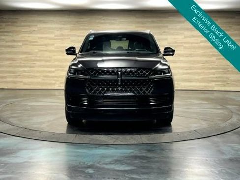 Used 2025 Lincoln Navigator L Black Label AWD/4WD image 9
