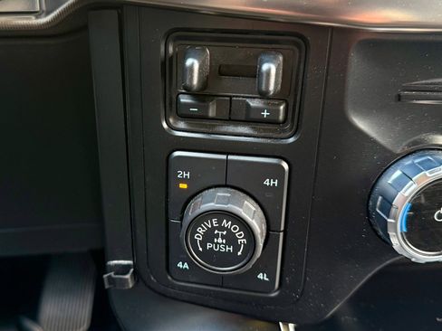 Used 2023 Ford F150 Raptor image 18