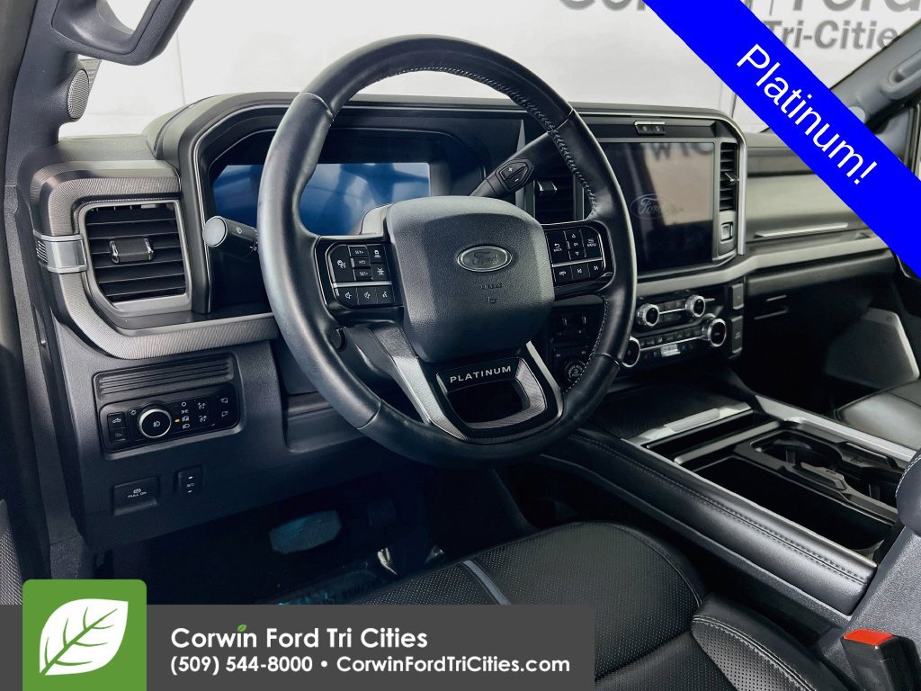 Used 2025 Ford F350 Platinum w/ Tremor Off-Road Package AWD/4WD image 2