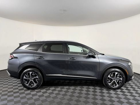 Used 2023 Kia Sportage EX AWD/4WD image 7