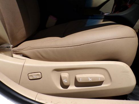 Used 2011 Lexus ES 350 FWD image 22