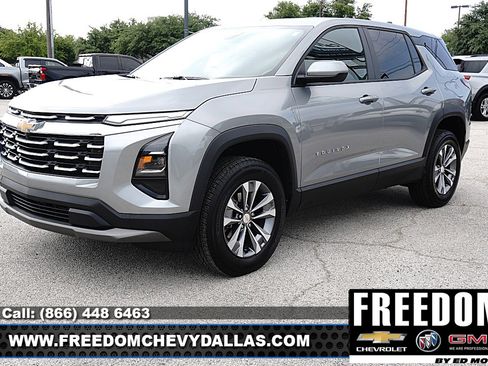 Used 2026 Chevrolet Equinox LT FWD image 3