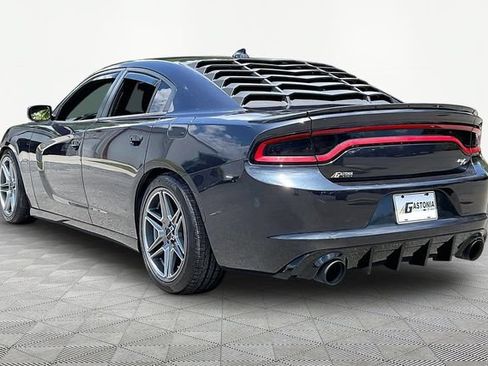 Used 2016 Dodge Charger R/T RWD image 4