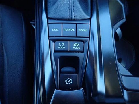 Used 2025 Toyota Camry LE image 17