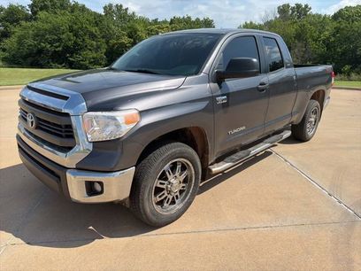 Used 2015 Toyota Tundra SR5 w/ SR5 Upgrade Package