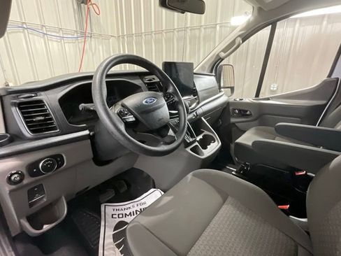 Used 2024 Ford Transit 350 XLT image 9