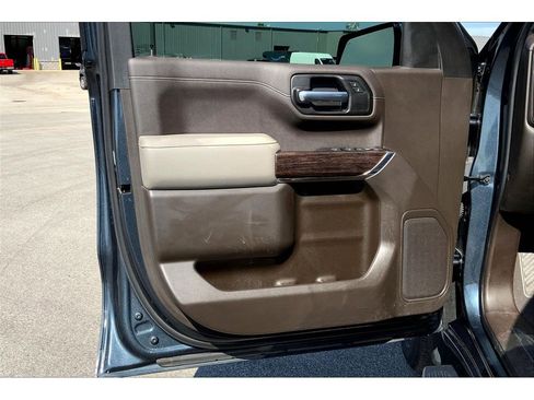 Used 2023 Chevrolet Silverado 1500 High Country w/ High Country Premium Package image 21