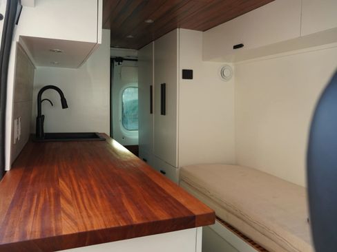 Used 2019 RAM ProMaster 2500 image 19