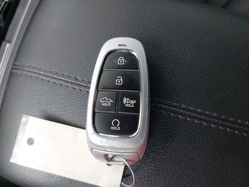Used 2023 Hyundai Santa Cruz SEL Premium AWD/4WD image 37