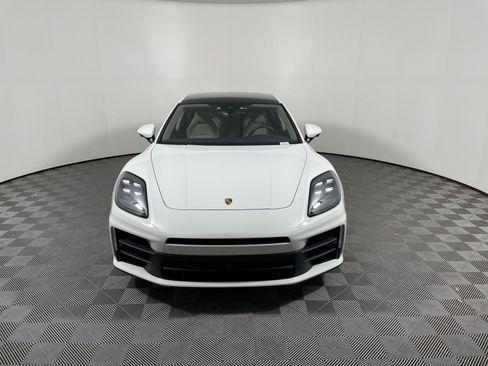Certified 2026 Porsche Panamera image 10