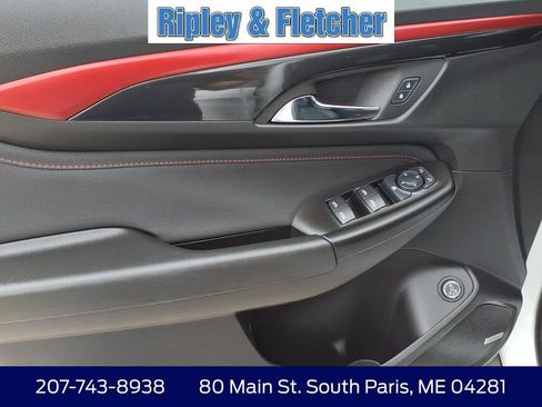 Used 2025 Chevrolet TrailBlazer RS w/ Convenience Package AWD/4WD image 12
