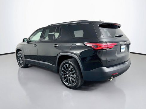 Used 2023 Chevrolet Traverse RS AWD/4WD image 4