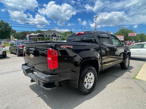 Used 2018 Chevrolet Colorado W/T w/ WT Convenience Package AWD/4WD image 4