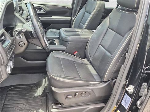 Used 2021 GMC Yukon SLT w/ SLT Luxury Plus Package AWD/4WD image 17