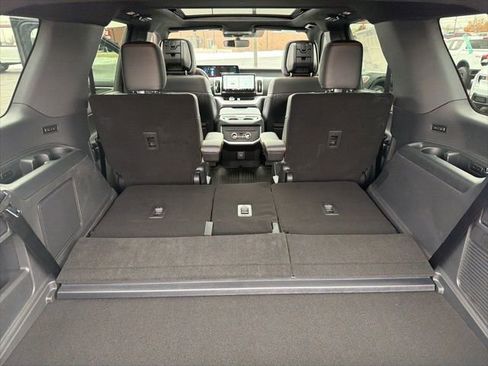 New 2026 Ford Expedition Tremor image 38