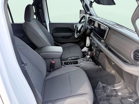 Used 2026 Jeep Wrangler Rubicon image 28
