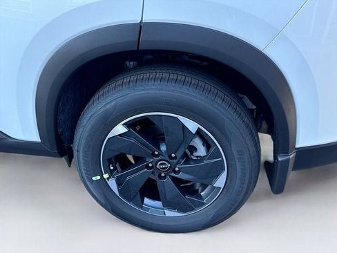 New 2026 Nissan Rogue SV image 8