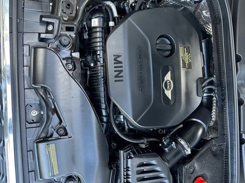 Used 2015 MINI Cooper S image 24