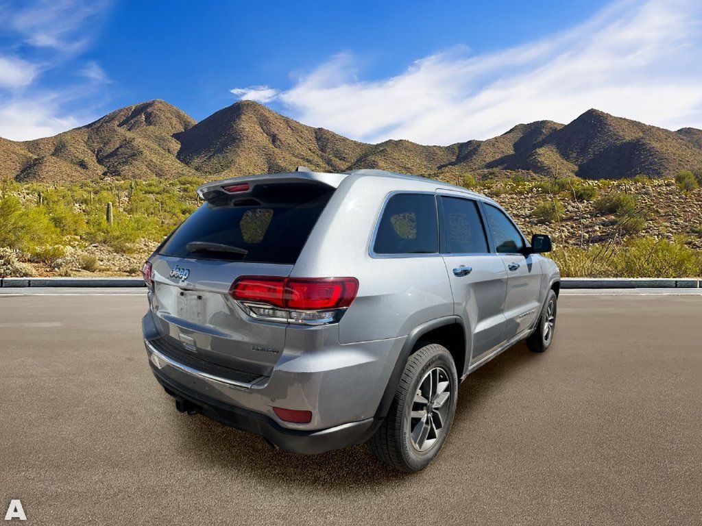 Used 2020 Jeep Grand Cherokee Limited w/ Luxury Group II RWD image 4