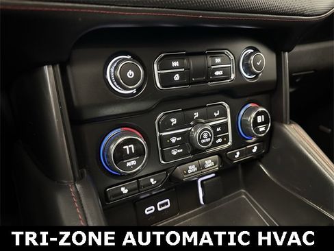 Certified 2024 Chevrolet Suburban RST w/ Luxury Package image 23