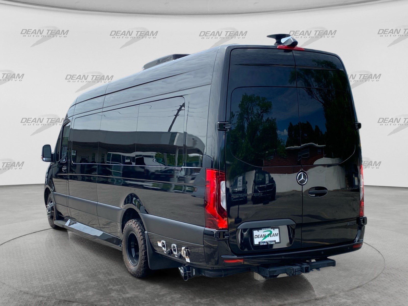 Used 2022 Mercedes-Benz Sprinter 3500 image 6