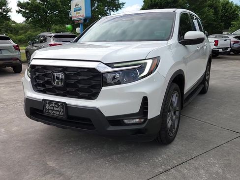 Used 2022 Honda Passport EX-L image 2