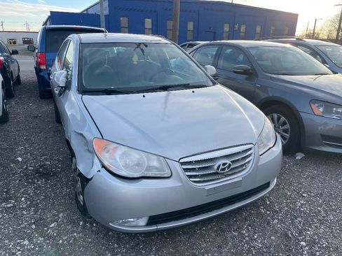 Used 2010 Hyundai Elantra GLS image 2