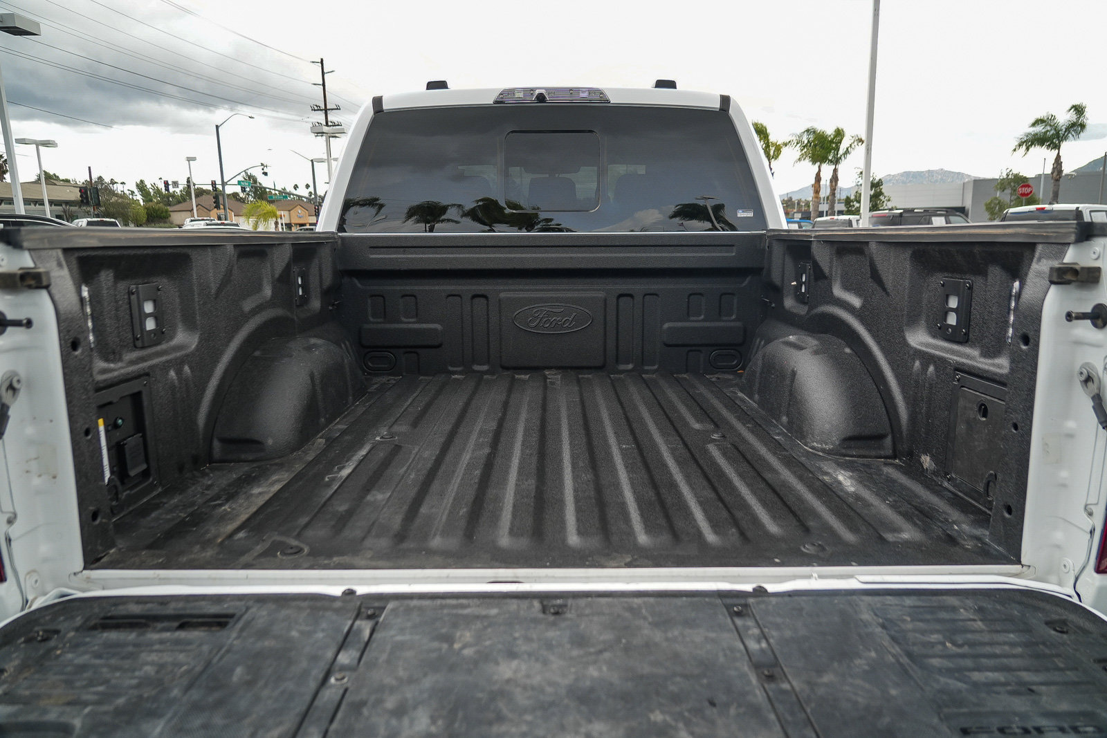 Certified 2025 Ford F150 Raptor AWD/4WD image 27