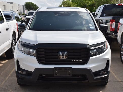 Used 2022 Honda Ridgeline Black Edition image 3