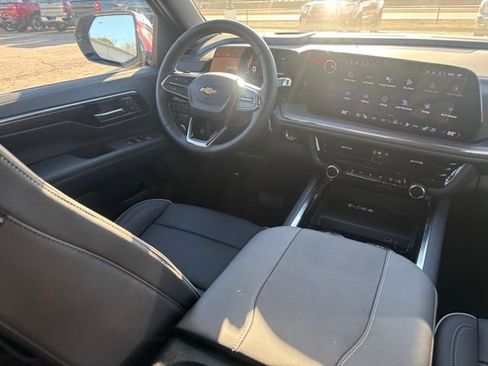 New 2026 Chevrolet Tahoe Premier w/ Sun And Tow Package AWD/4WD image 23