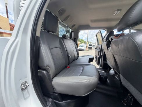 Used 2017 RAM 5500 Tradesman w/ Payload Upgrade Package AWD/4WD image 22