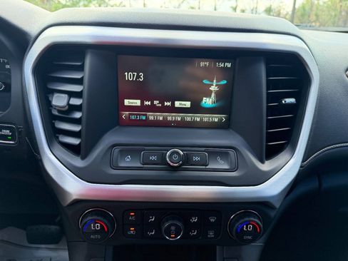 Used 2018 GMC Acadia SLE AWD/4WD image 14