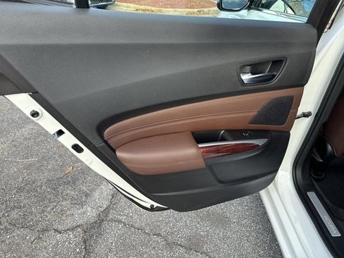 Used 2017 Acura TLX w/ Technology Package image 26