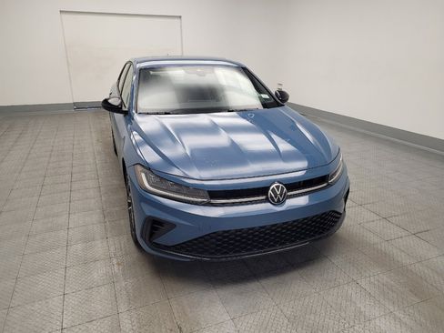 Used 2025 Volkswagen Jetta Sport FWD image 14