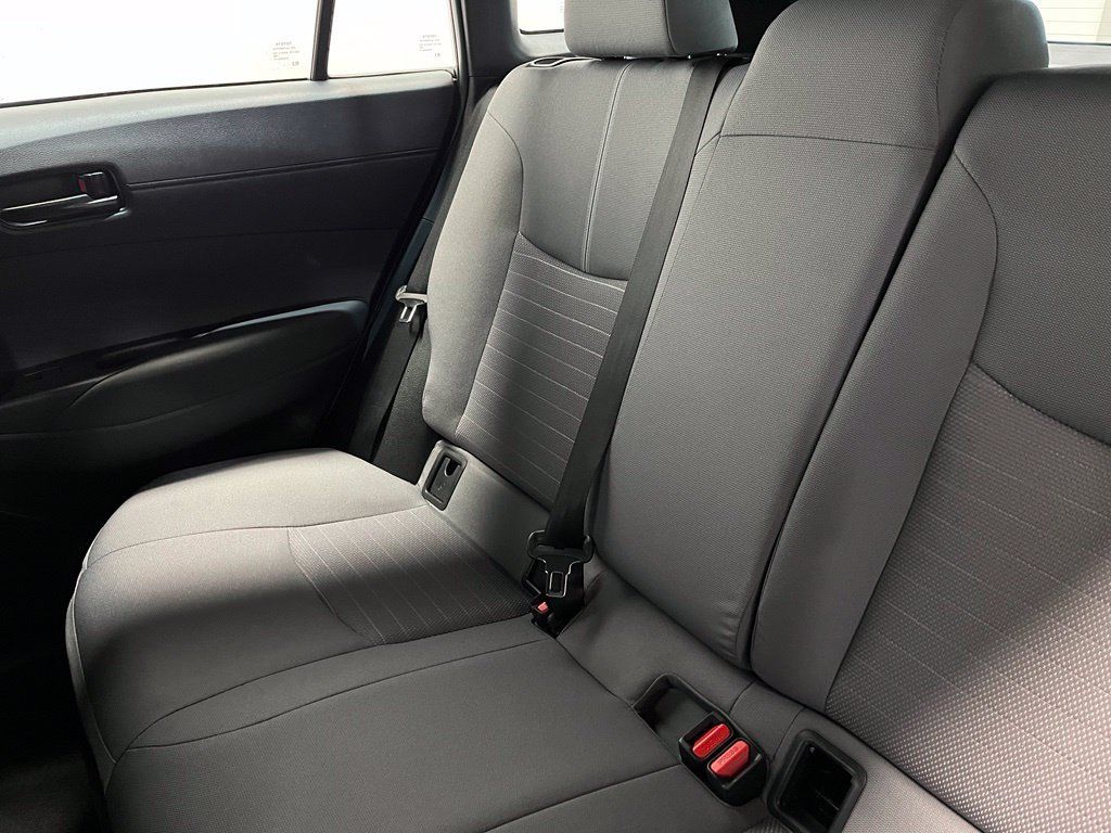 Used 2025 Toyota Corolla Cross AWD Hybrid image 15