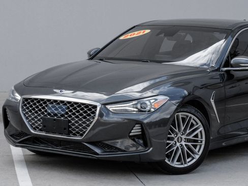 Used 2021 Genesis G70 2.0T w/ Elite Package RWD image 12